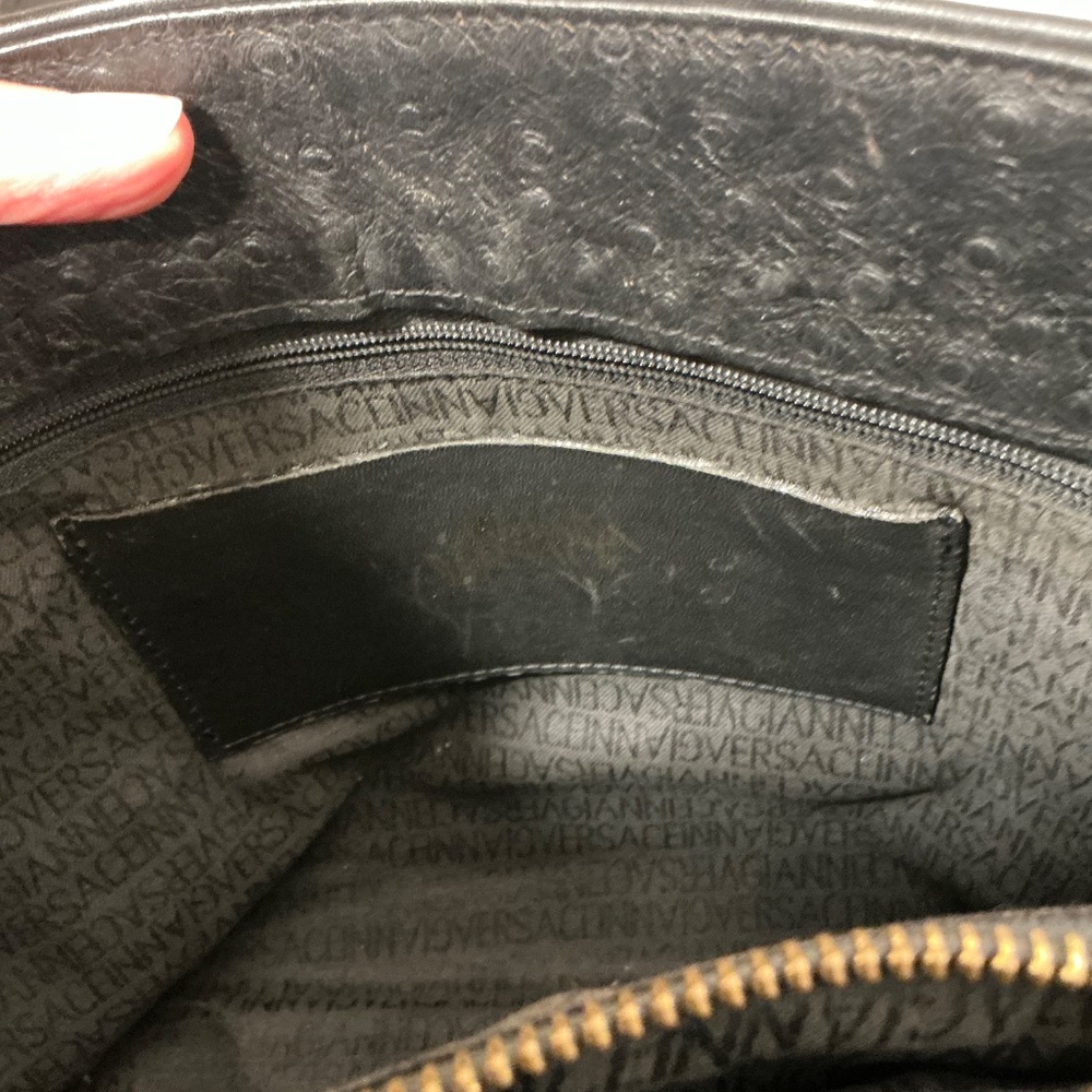 Vintage Gianni Versace ostrich shoulder bag - Picture 8 of 11